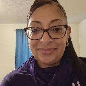 Meet your Posher, Vickie